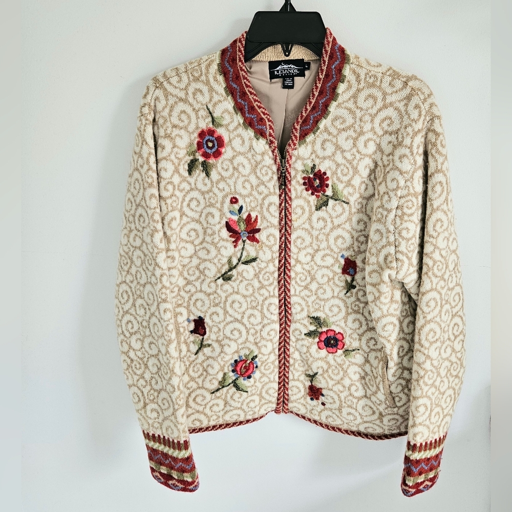 Icelandic Design Lambswool Lined Zip Sweater Jacket Floral